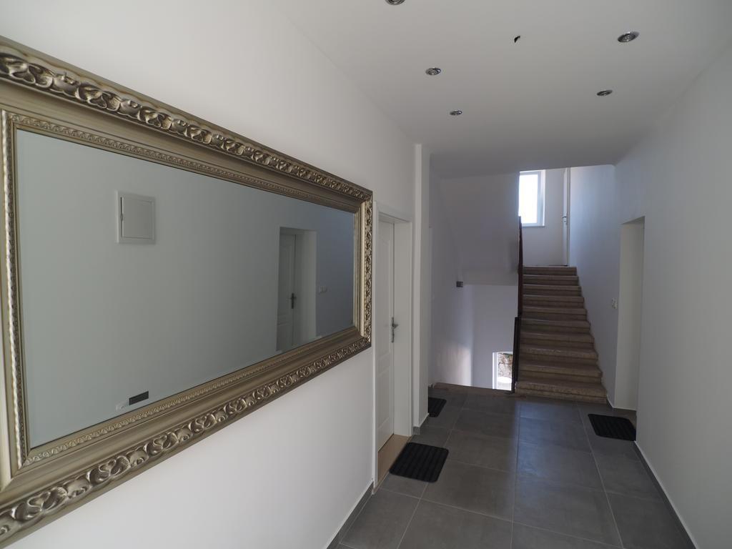 Captain Emo Apartament Pula