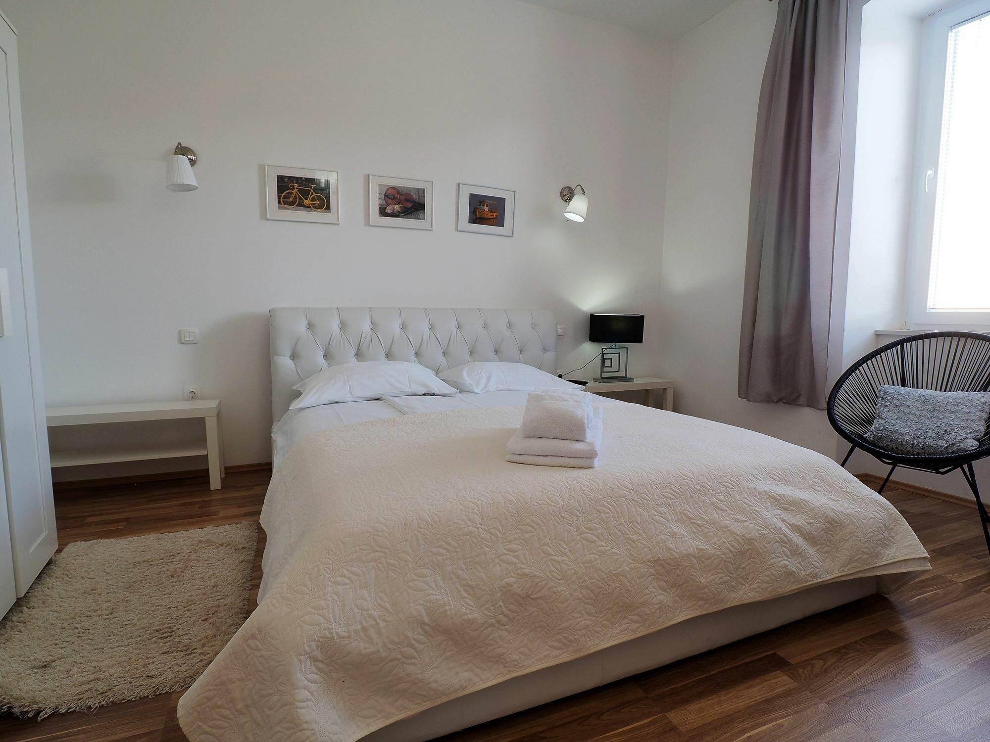 Apartament Captain Emo