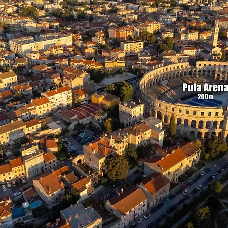 Captain Emo City Apartments Pula Exterior foto