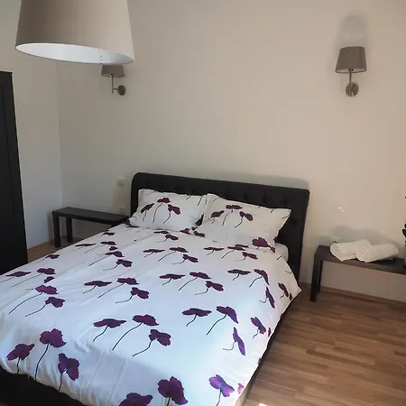Captain Emo City Apartments Pula Exterior foto