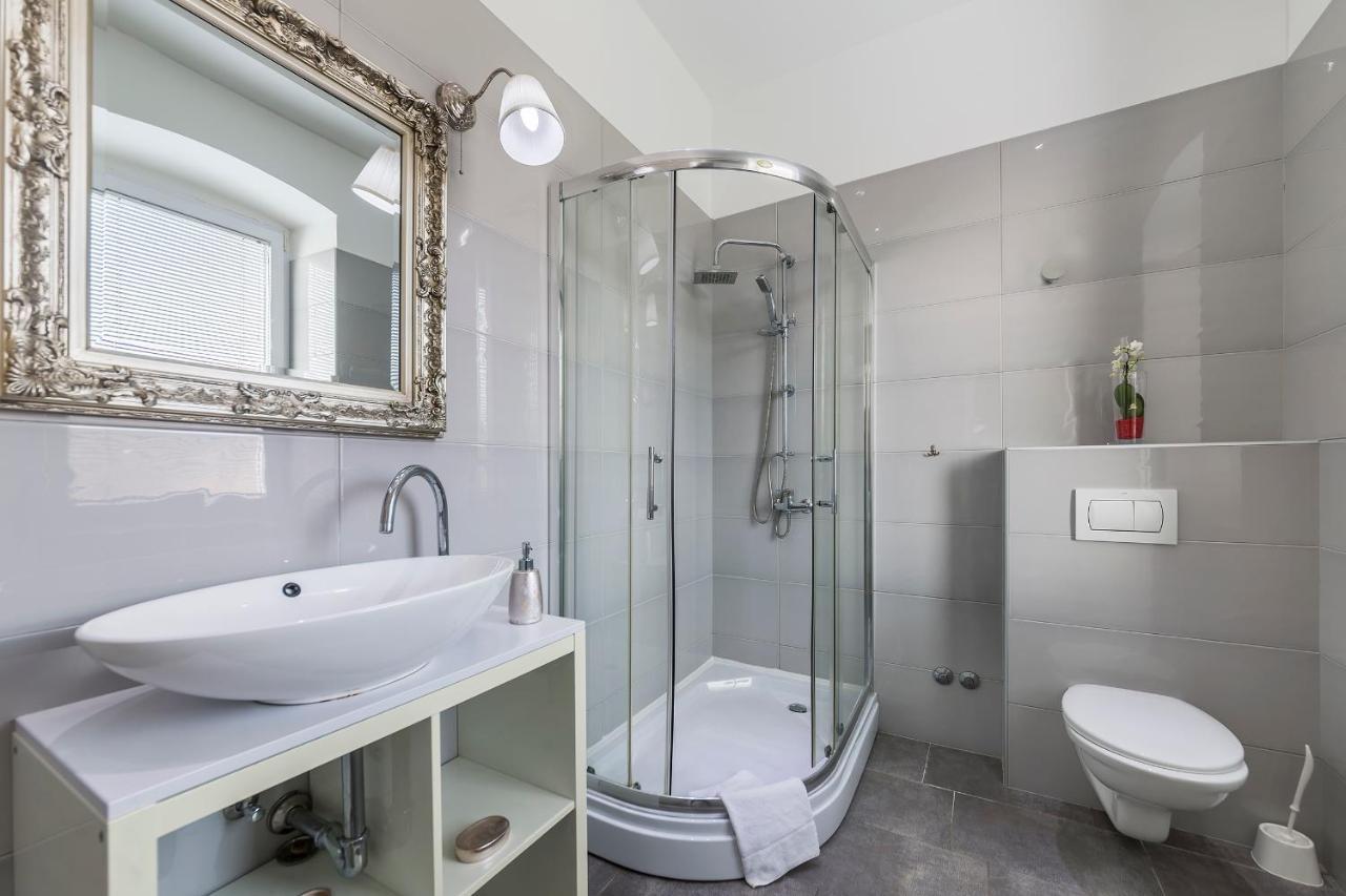 Apartment Captain Emo City Pula